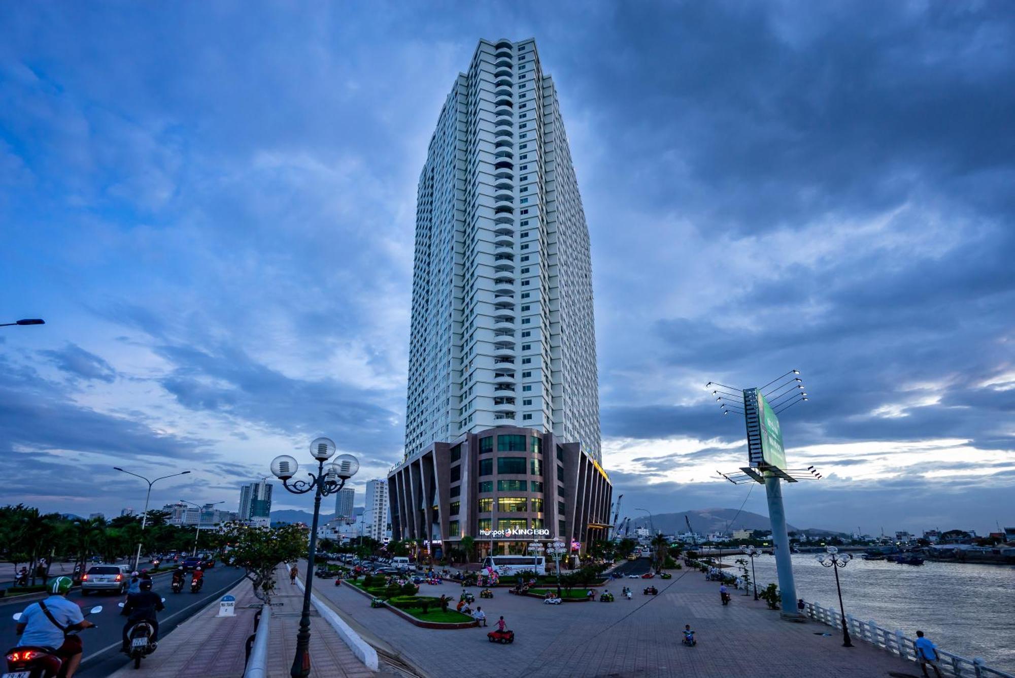 Muong Thanh Premium Apartments Нячанг Экстерьер фото